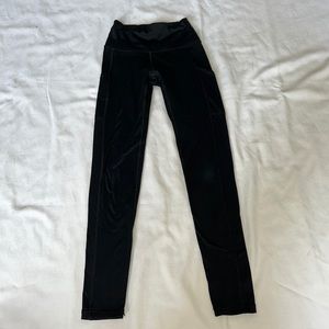 aerie black leggings, size XS.